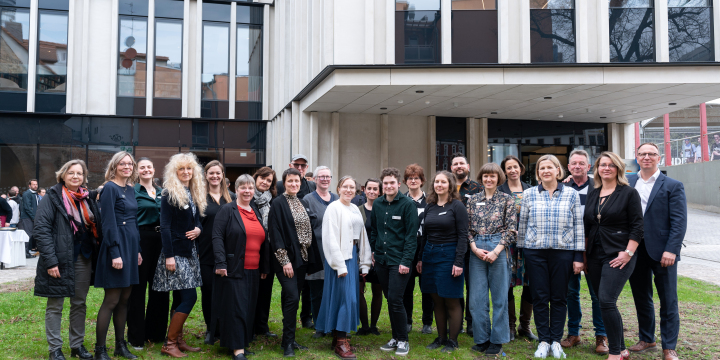 Gruppenfoto Eröffnung EAB  ©JenaKultur | C.Worsch